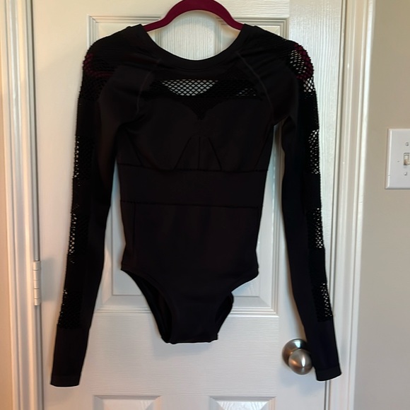 Ivy Park Net Bodysuit - Picture 2 of 11
